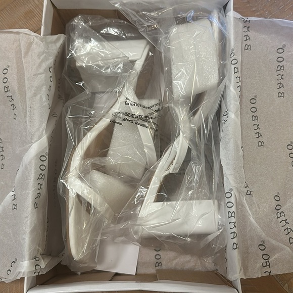 Bamboo Kickback Two Strap Square Toe Low Block Heel Mules Patent White Sandals - Picture 2 of 7